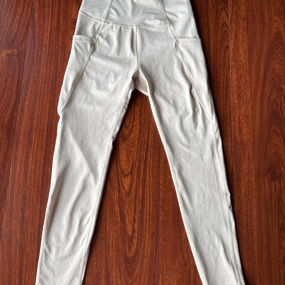 All Fenix Women’s Cream Leggings Size Large